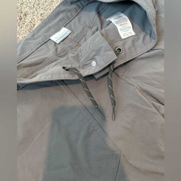 Columbia gray hiking pants - Picture 11 of 16